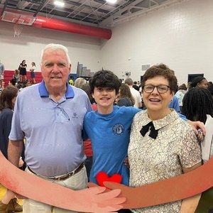 Meet your Posher, Betsy